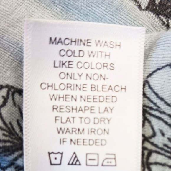 MAURICES Green Floral Shoulder Cut Out Blouse Size XS - Picture 5 of 5